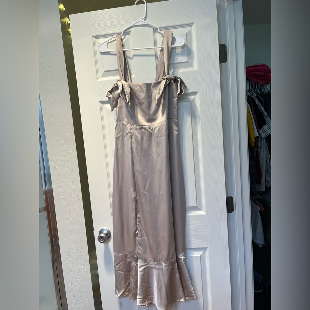 Show me your Mumu Claire Midi
